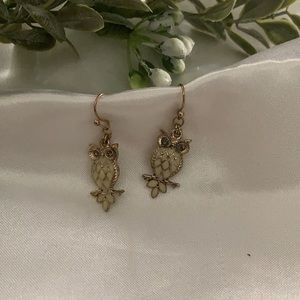 Dangling Owl earrings